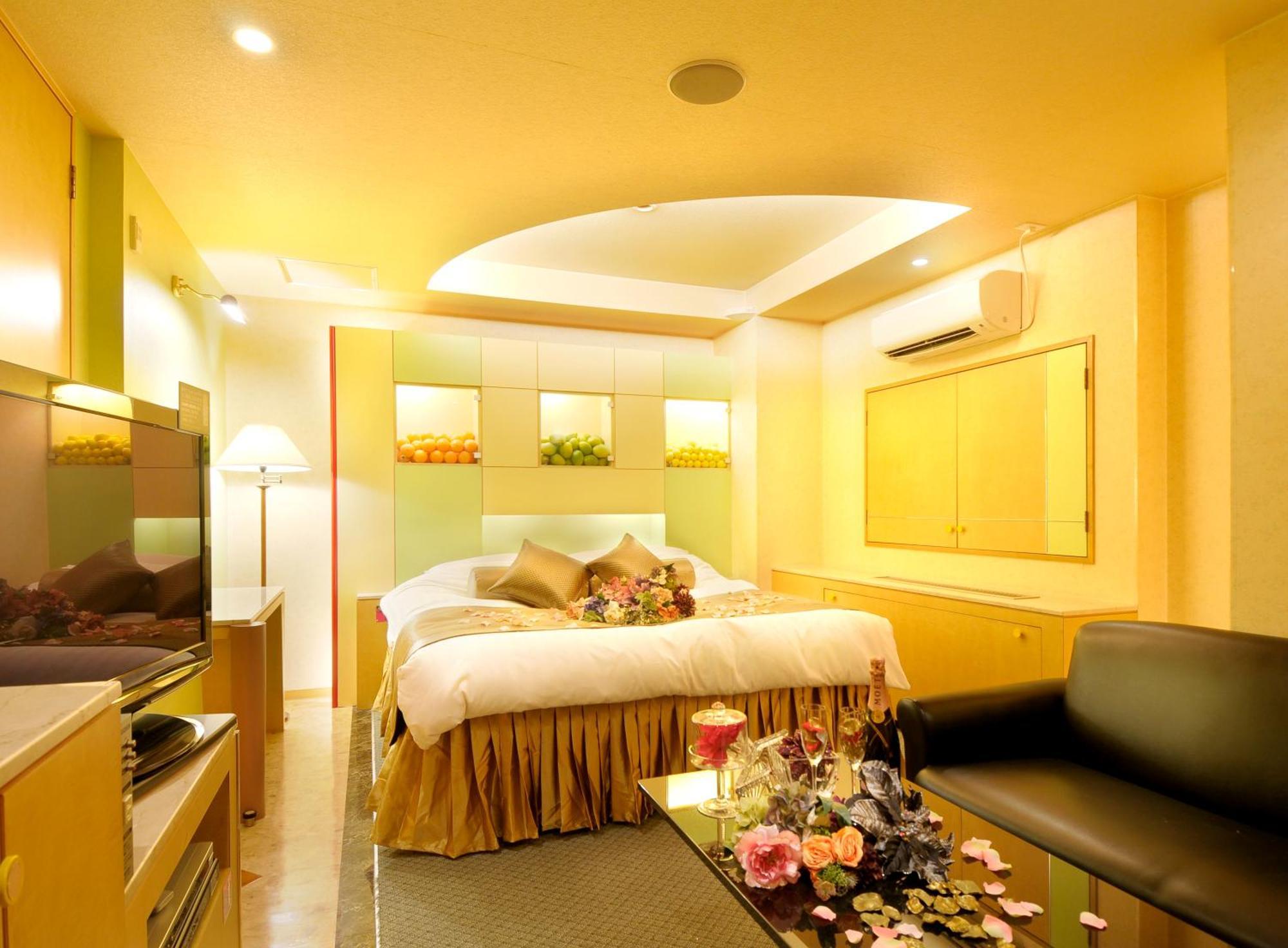 Hotel Love Ikutama -Adult Only 大阪 外观 照片