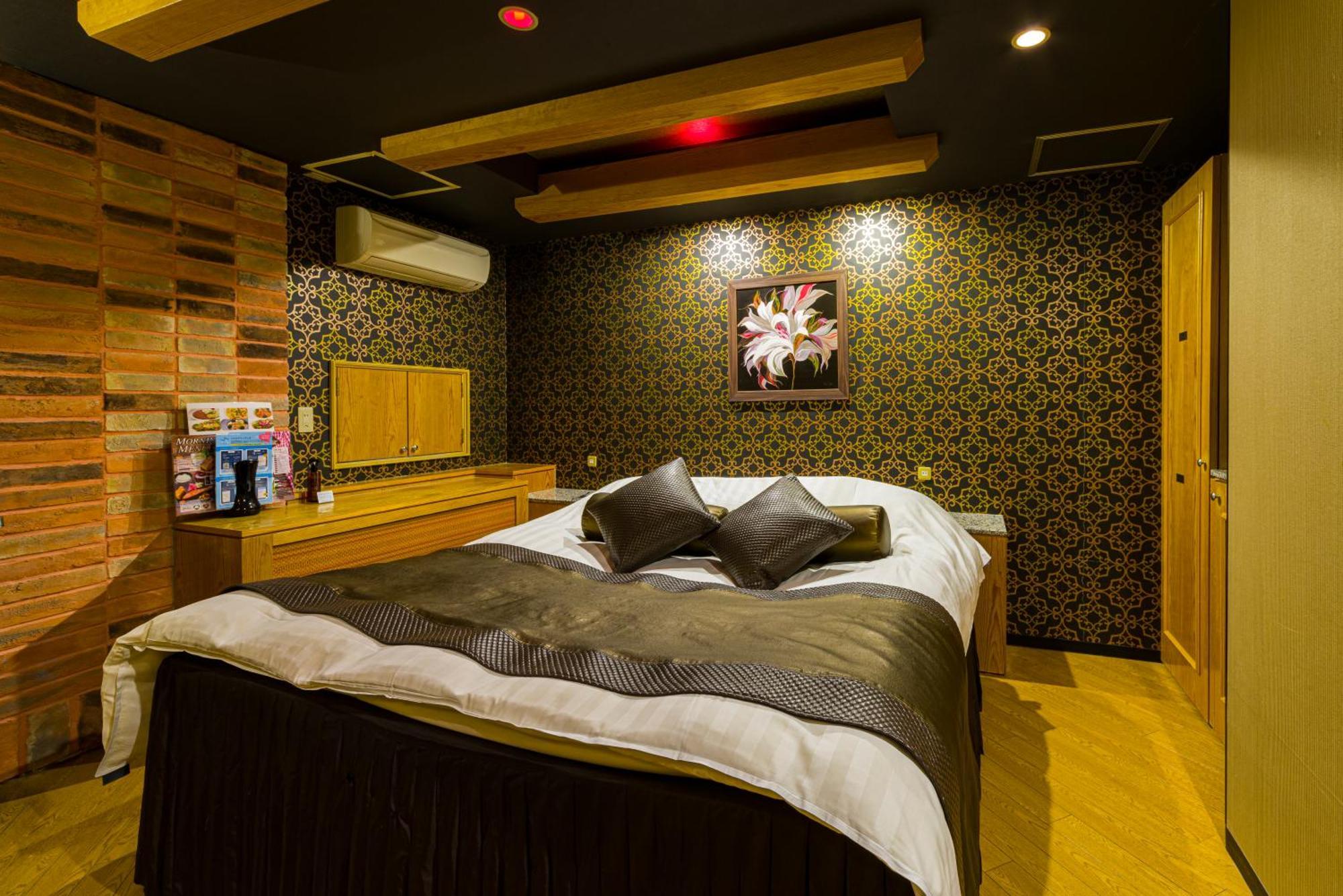 Hotel Love Ikutama -Adult Only 大阪 外观 照片