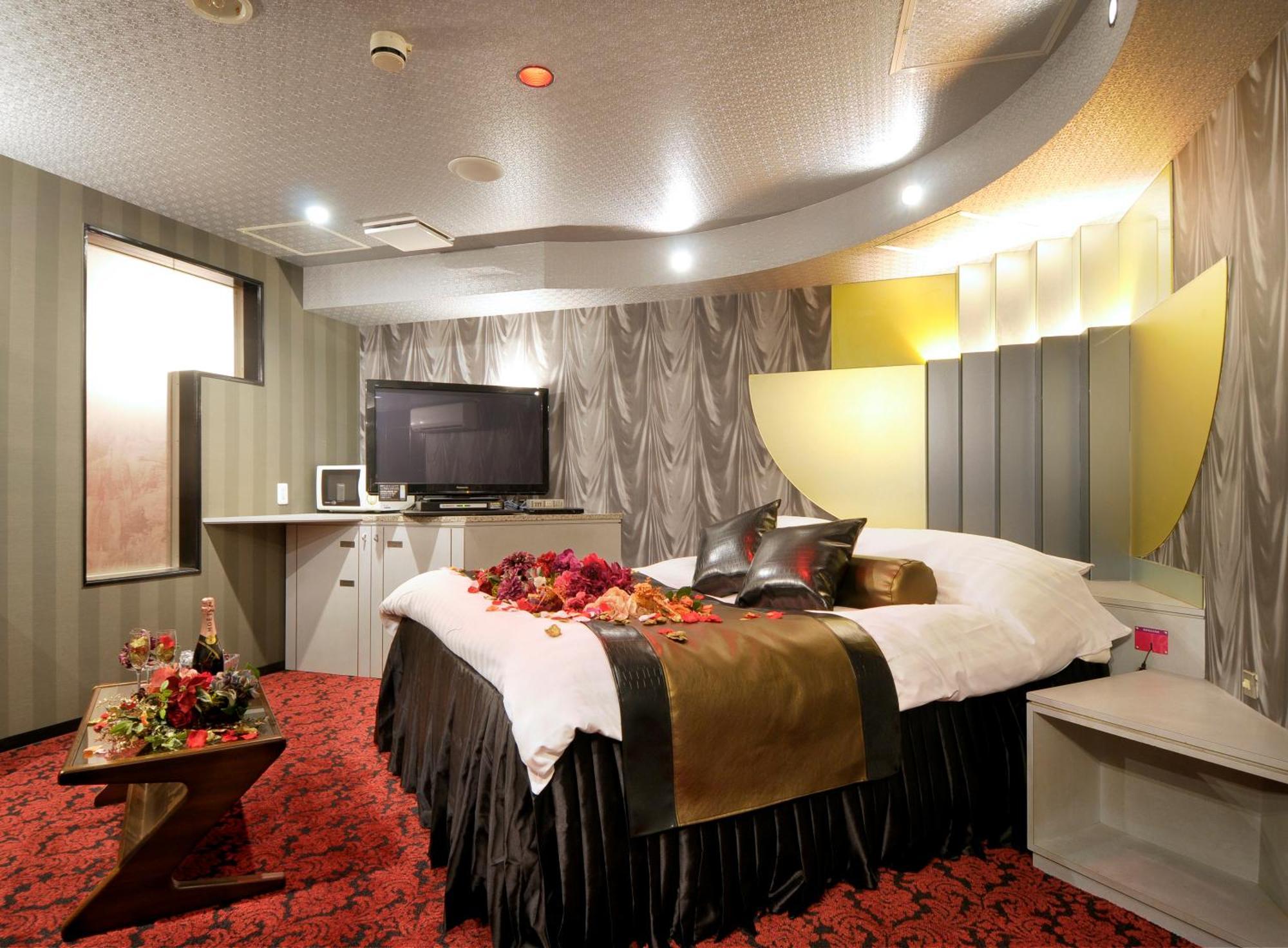 Hotel Love Ikutama -Adult Only 大阪 外观 照片