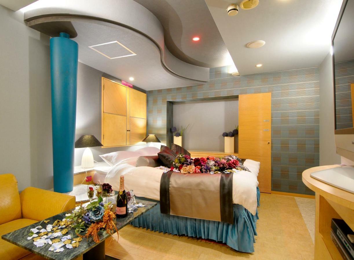 Hotel Love Ikutama -Adult Only 大阪 外观 照片