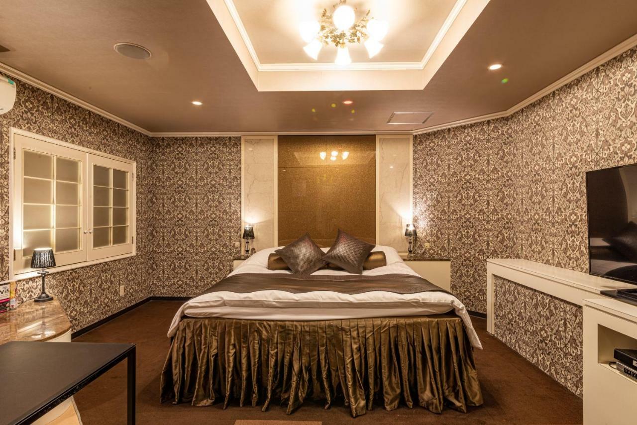 Hotel Love Ikutama -Adult Only 大阪 外观 照片